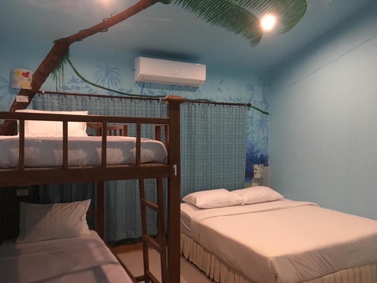 The Corner Transit Hostel Koh Samui Zewnętrze zdjęcie